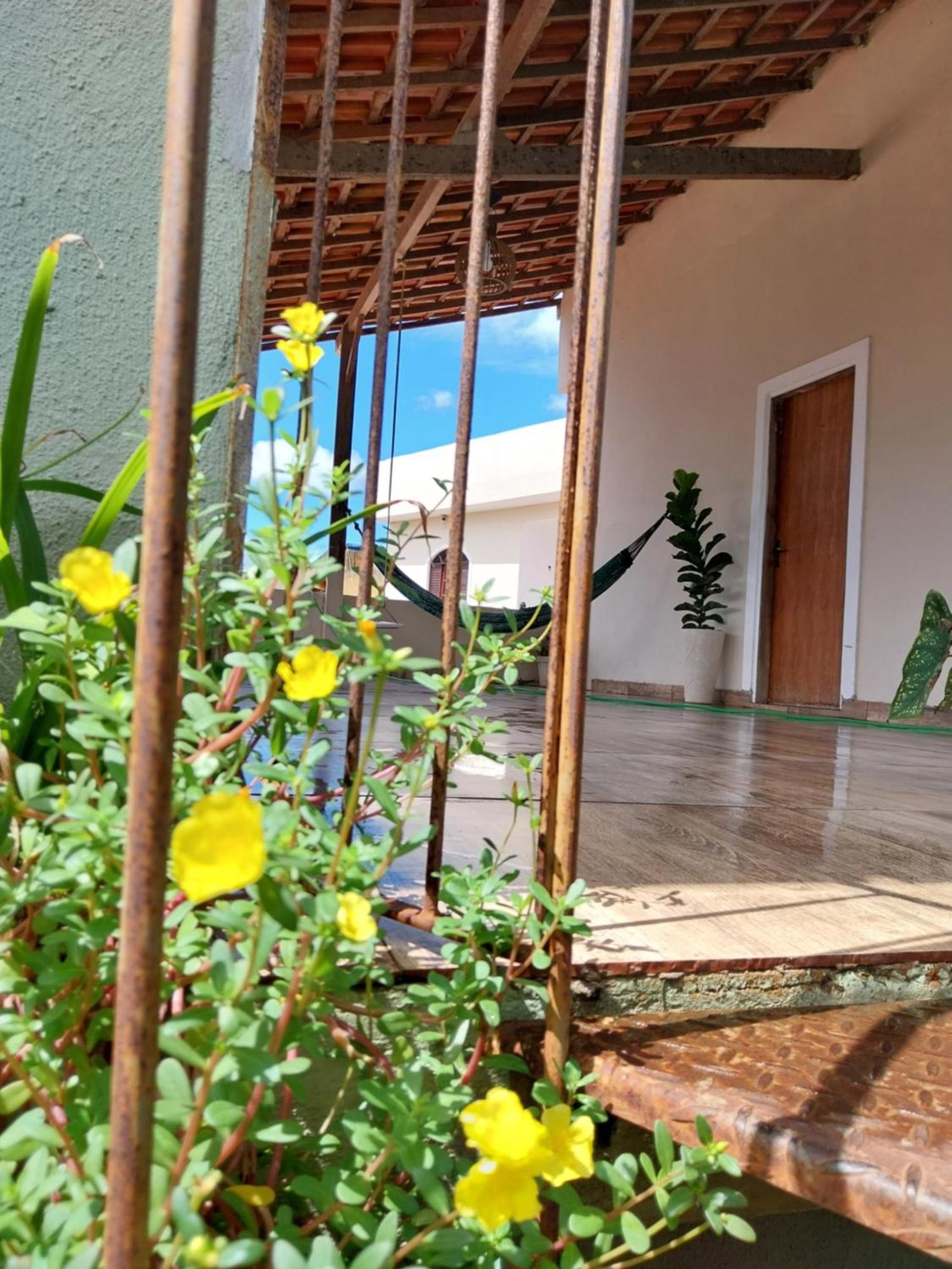 Casa Completa E Ampla Com Wi-Fi E Garagem Para Dois Veiculos كامبوس دوس جويتاكازيس المظهر الخارجي الصورة