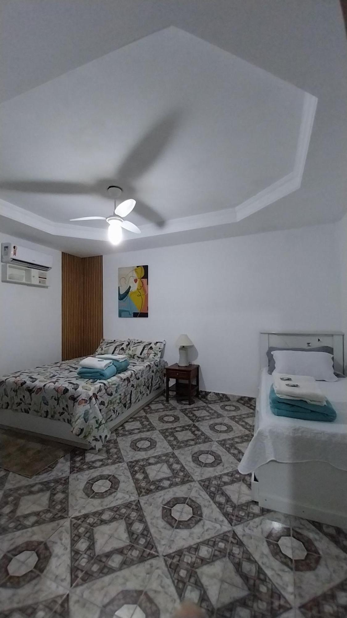 Casa Completa E Ampla Com Wi-Fi E Garagem Para Dois Veiculos كامبوس دوس جويتاكازيس المظهر الخارجي الصورة